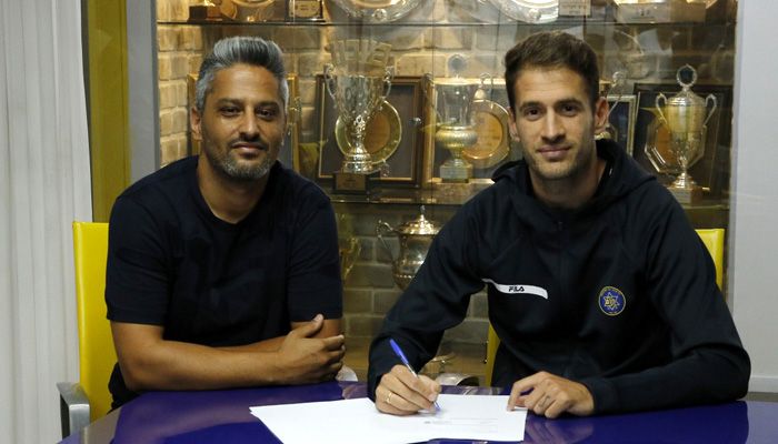 Belum Resmi Diperpanjang, Persib Berpeluang Boyong Bek Kelahiran Barcelona Ini?