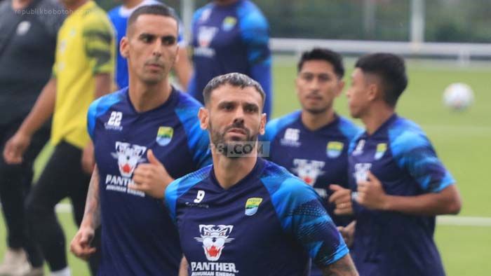 Tyronne del Pino Sedih Ditinggal Alberto Rodriguez