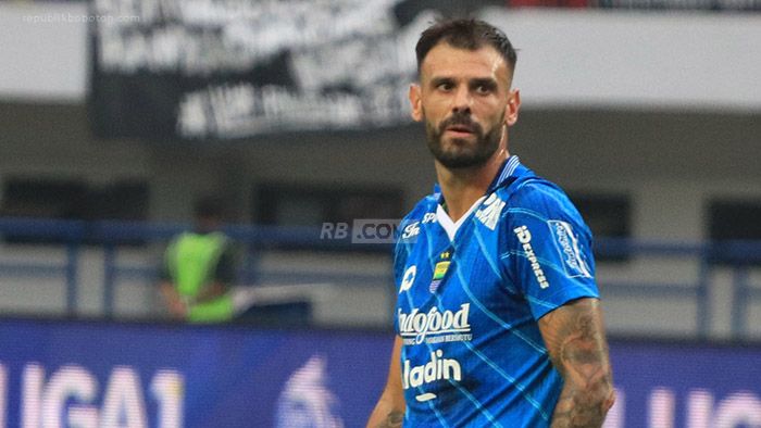 Tyronne del Pino Segera Angkat Koper Dari Persib Bandung?