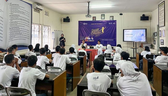 Bersama SLBN Cicendo, DJP Jabar I Cetak Generasi Sadar Pajak