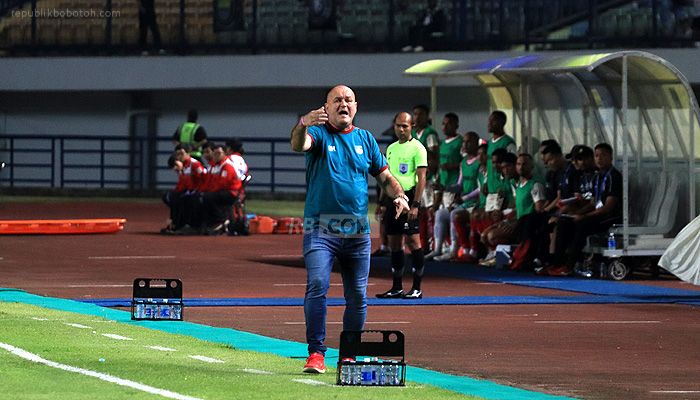 Reaksi Bobotoh setelah Persib Gagal Menang di Laga Debut Bojan Hodak