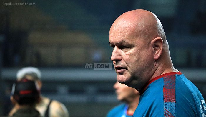 Komentar Bojan Hodak setelah Lakoni Debut Kurang Mulus Bersama Persib