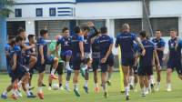 Satu Wajah Baru Warnai Latihan Persib, Dua Pemain Absen, Kakang Bergabung