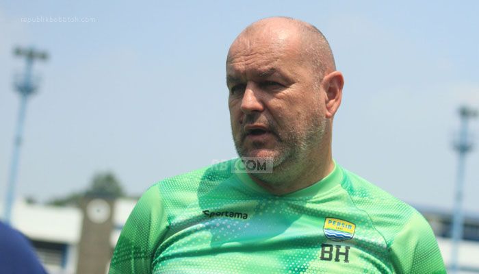 Duh! Persib Diterpa Kabar Buruk, Bojan Hodak: Semua Pemain Siap, Mereka Dapat Gaji