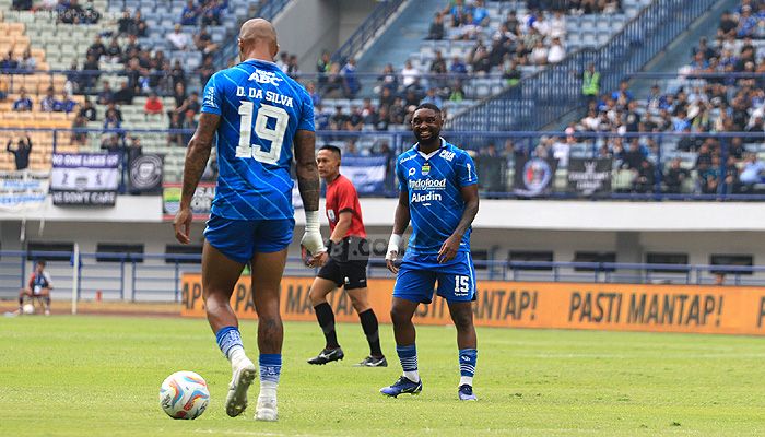 Kontrak 2 Pemain Asing Persib Segera Berakhir, Bertahan atau Dicoret?