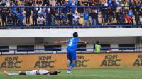 Ketika Candaan Ofisial Persib di Laga vs Persikabo Menjadi Kenyataan: Ucapan Adalah Doa