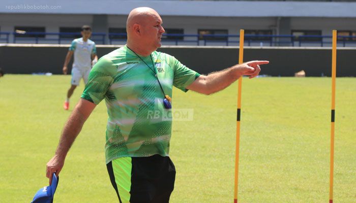 Bojan Hodak Beberkan Nasib 3 Pemain Persib yang Membela Timnas Indonesia di Laga Kontra Borneo FC