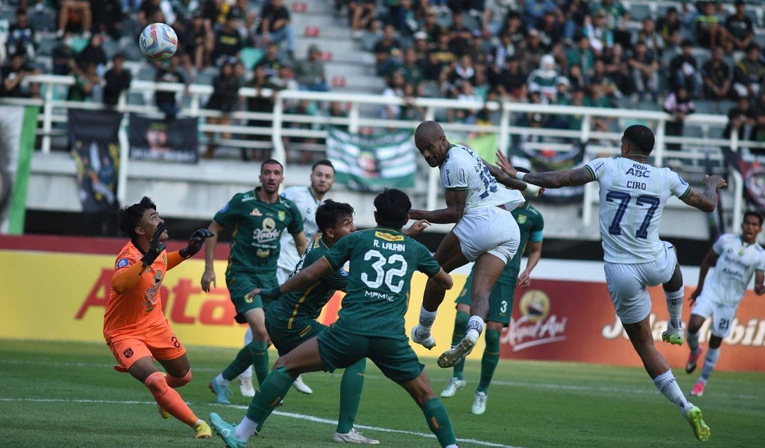 Josep Gombau Ungkap Masalah Besar Persebaya yang Bikin Kalah dari Persib
