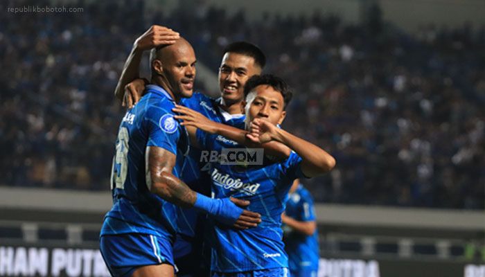 Persib Bantai PSS Sleman 4-1, Bobotoh: Gagah Hingga Tibra