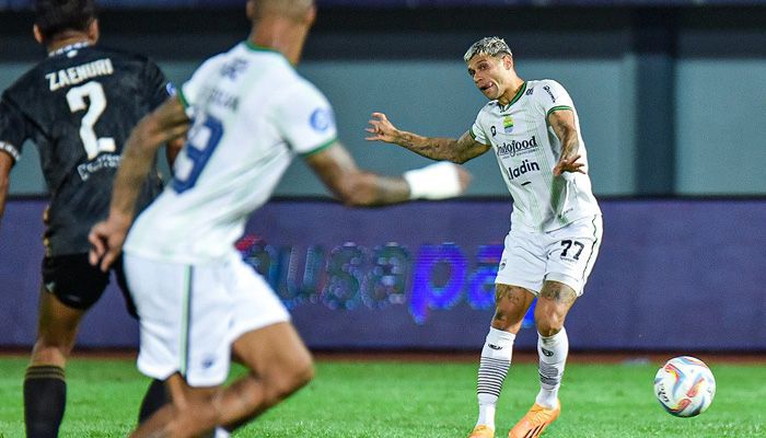 Sambut Laga Persib vs Persis Solo, Ciro Alves Ubah Penampilan