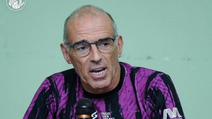 Dicap Sebagai Tim Paling Banyak Penalti, Pelatih Arema FC Fernando Valente Jawab Begini