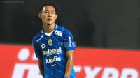 Tegaskan Persib Belum Juara, Henhen: Harus Lebih Fokus Lagi