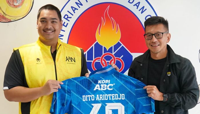 Teddy Tjahjono Bertemu Menpora Dito Ariotedjo Bahas Persib dan Bobotoh