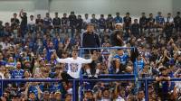 Dualisme Hantui Persib, Bobotoh Pilih yang Mana?