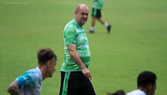 Bojan Hodak Beberkan Persiapan Persib Bandung Jelang Hadapi Barito Putera