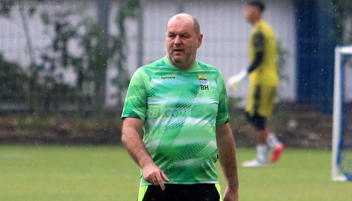 Bojan Hodak Beri Isyarat Bakal Rekrut Pemain Ini