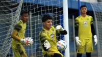 Kevin Mendoza Sanjung Kualitas Kiper Birmingham City