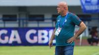 Bojan Hodak Jawab Anggapan Persib Kerap Melendoy saat Hadapi Tim Papan Bawah