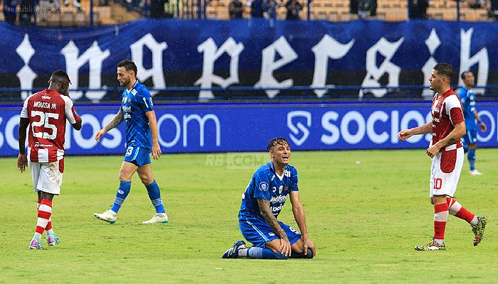 Bojan Hodak Tepis Anggapan Fisik Pemain Persib Bermasalah