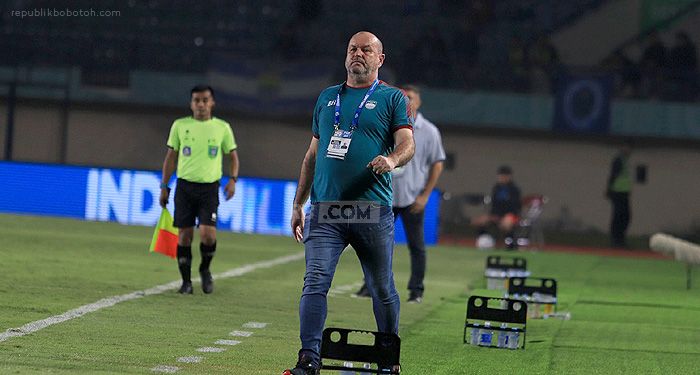 Bojan Hodak: Masalahnya Sekarang Ada di Manajemen