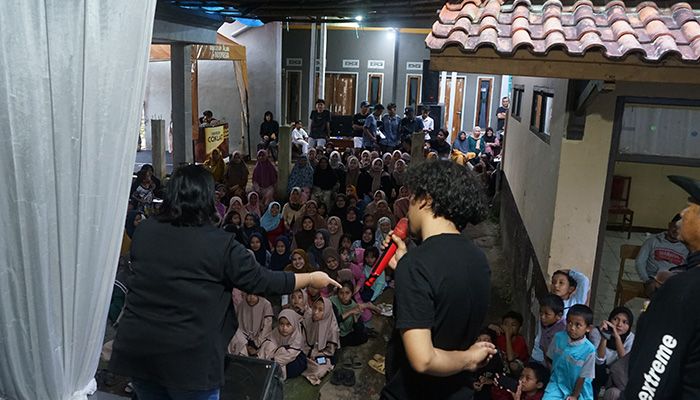 Intip Keseruan Program Republik Malaweung Nganjang Ka Doeloer Bersama Coklat Kita di Pacet