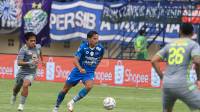 Ezra Walian Sebut Kekompakan Jadi Kunci Kemenangan Persib Atas Persebaya