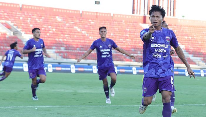 Ini Penyebab Persita Main Ngotot Menghadapi Persib