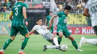 Satu Pemain Persebaya Dipastikan Absen saat Hadapi Persib Akibat Skorsing