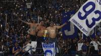 Parade Foto Momen Bobotoh Rayakan Kemenangan Persib Atas Madura United di Final Leg 1