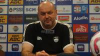 Persib Siap Tampil Habis-habisan, Bojan Hodak Teror  Madura United 