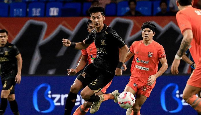 Bojan Hodak Sebut Madura United Lebih Layak Ada di Final
