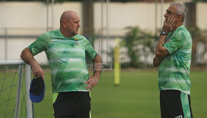 Daftar Pemain Persib Dipertahankan Musim Depan, Bojan Hodak Siapkan Rencana Besar