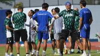 Kembali Berlatih, Bojan Hodak Beberkan Kondisi Para Pemain Persib 