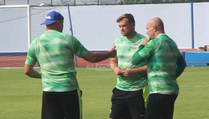 Bojan Hodak Sebut Kemenangan Persib Atas PSM Jadi Bukti Kualitas Igor Tolic