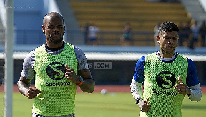 Ciro Alves dan David da Silva Absen, Bojan Hodak Jelaskan Kondisinya