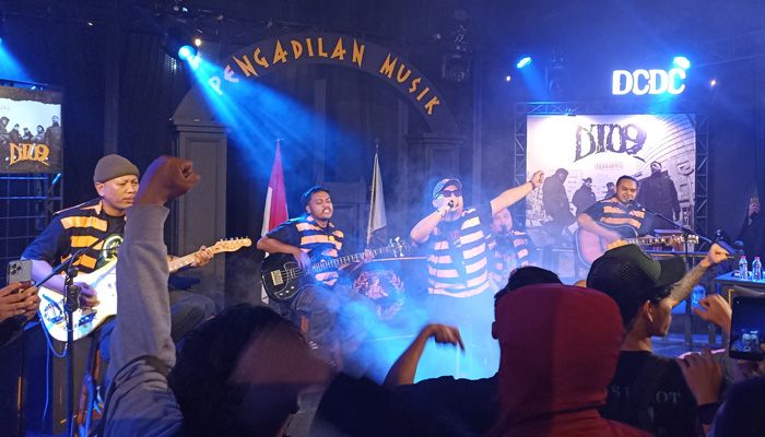 Dibela Henhen Herdiana, DT09 Lolos dari Dakwaan DCDC Pengadilan Musik