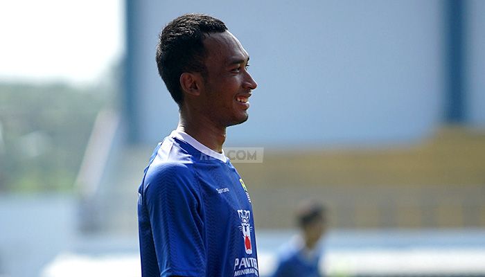 Persib Relakan Robi Darwis Pergi, Bojan Hodak Buka Suara