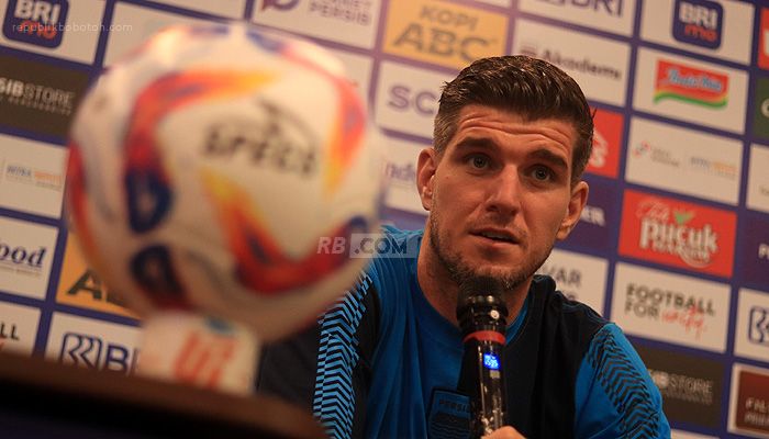 Nick Kuipers Janjikan Persi Tampil 100 Persen Lawan Barito