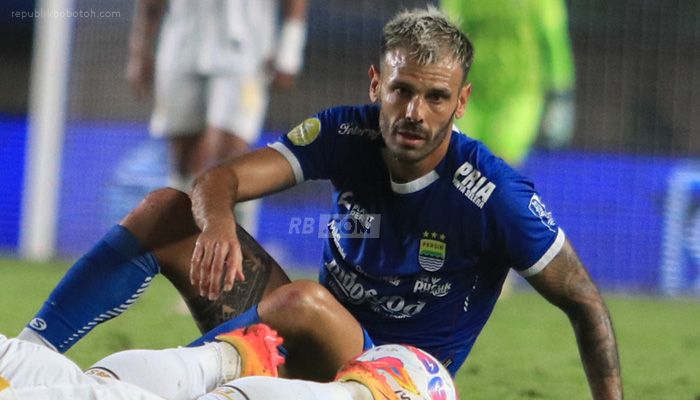 Tyronne del Pino dan Mateo Kocijan Absen di Laga Persib vs Zhejiang FC? Bojan Hodak Jelaskan Situasinya