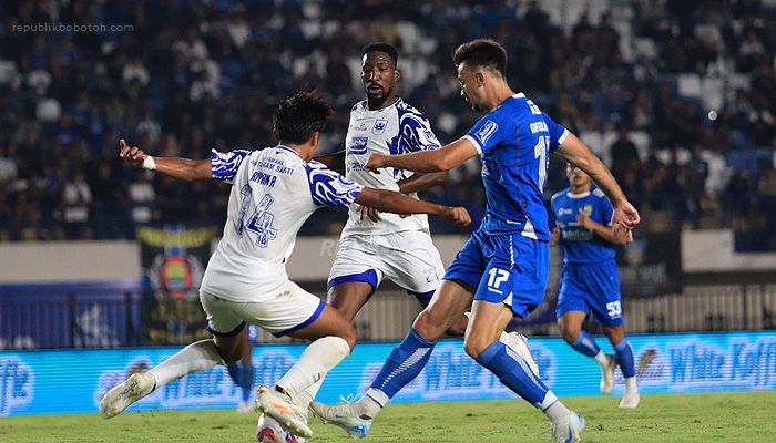 Ini yang Dikhawatirkan Bojan Hodak saat Persib Hadapi PSIS
