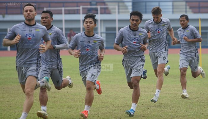 Ini Daftar Pemain Persib Absen Hadapi Barito Putera