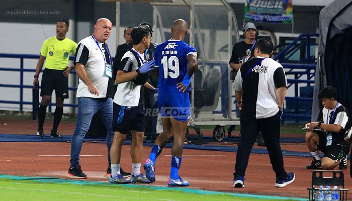 Persib Sudah Teruji Hadapi Sikon Krisis Pemain