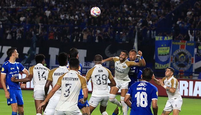 Persib Dipermalukan Dewa United, Bojan Hodak: Mereka Menghukum Kami