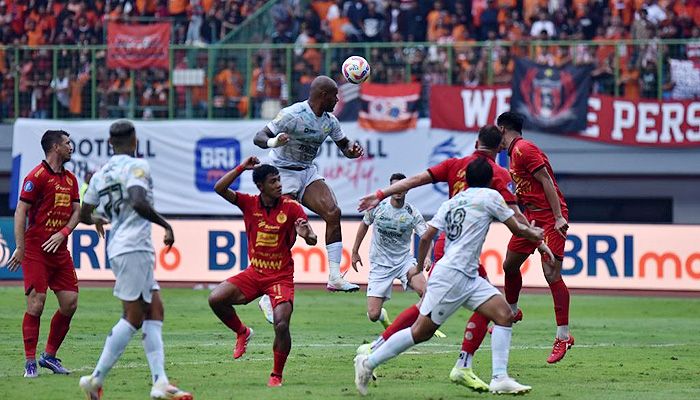 Reaksi Bobotoh setelah Persib Bangkit dari Ketinggalan 2 Gol di Kandang Persija, Nick Kuipers Cs Bakal Dijamu Bala-bala