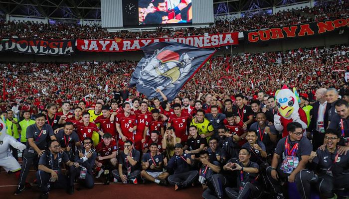 Sebut Suporter Timnas Indonesia Fantastis, Patrick Kluivert: Kita Belum Selesai!