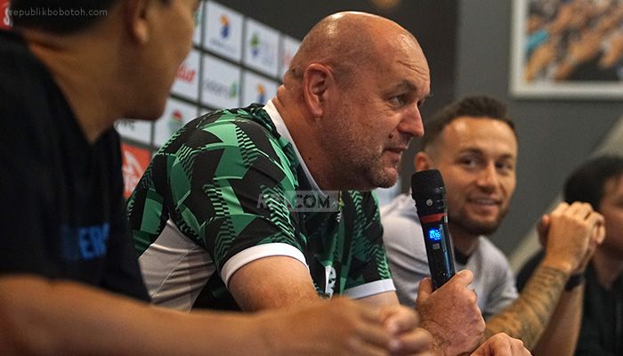 Statistik Pertemuan Persib vs Bali United Bikin Bojan Hodak Waspada Penuh