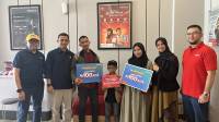 Pelanggan Telkomsel di Paseh Kab Bandung Menangkan THR Lebaran dari Grand Prize Program Digosok Hepi
