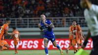 Persib Tetap Tajam Tanpa Striker Murni, Begini Analisa Pelatih Borneo FC
