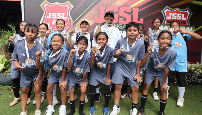 HydroPlus Strikers dan MilkLife Shakers Raih Runner-up JSSL Singapore 7’S 2025