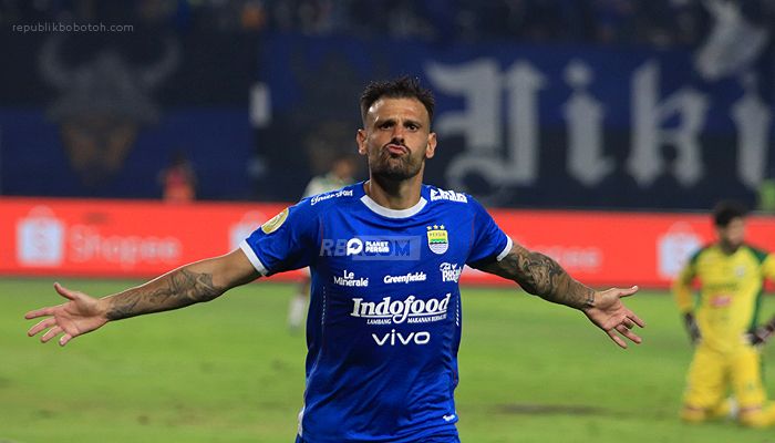 Hasil Pertandingan Persib vs PSS 3-0, Maung Bandung Makin Dekat dengan Trofi Juara Liga 1 2024/2025